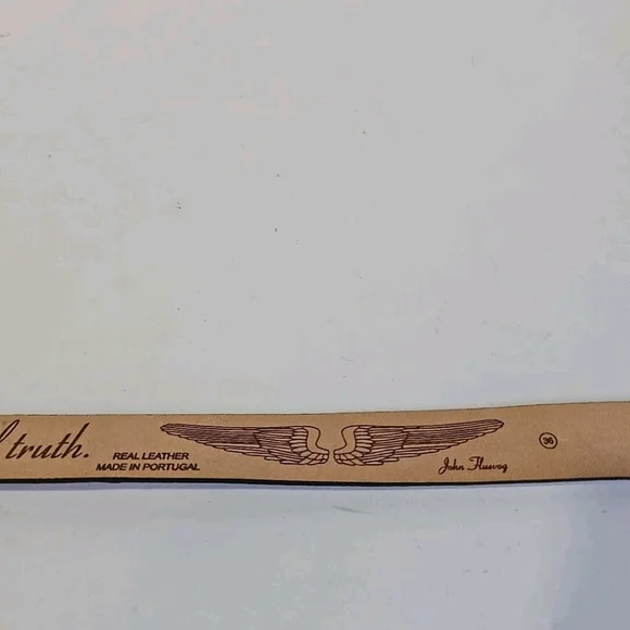 John Fluevog Ladies Leather Belt Purple Angel Buckle Size 36 - Picture 6 of 9